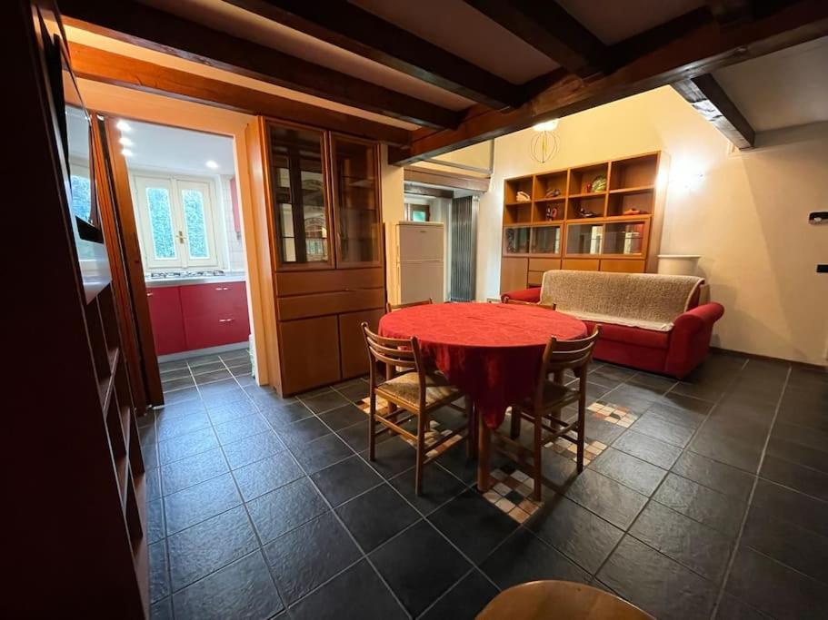 Appartement Musicians Mansion Loft à Fino Mornasco Extérieur photo